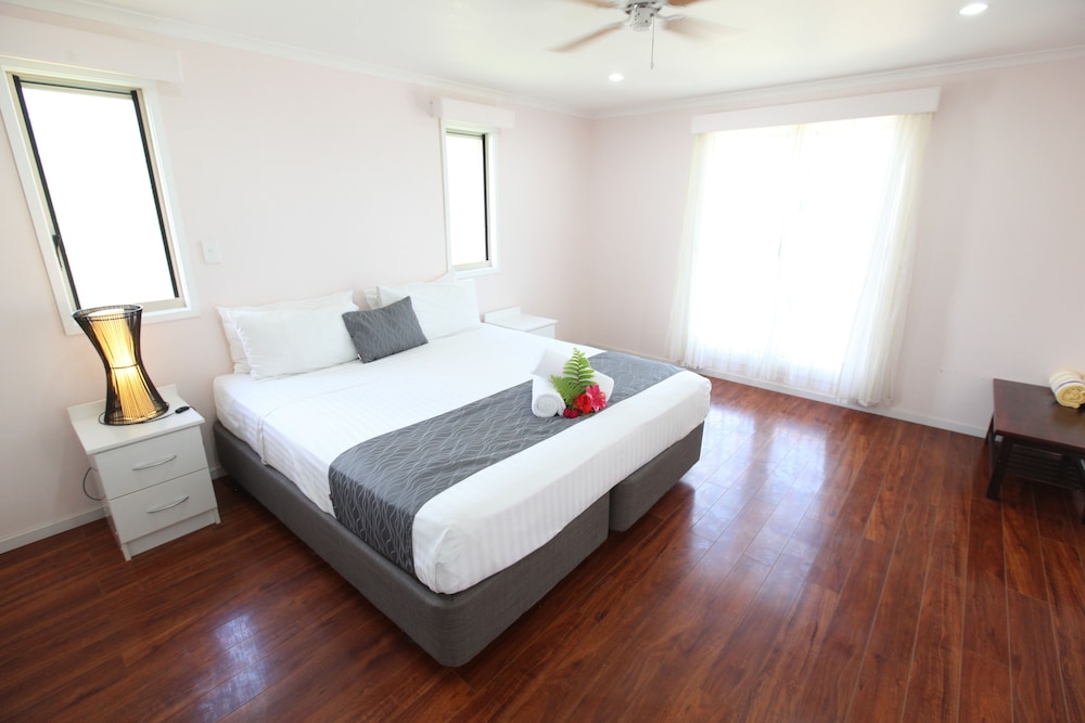 Moana Sands Beachfront Villas 16/50