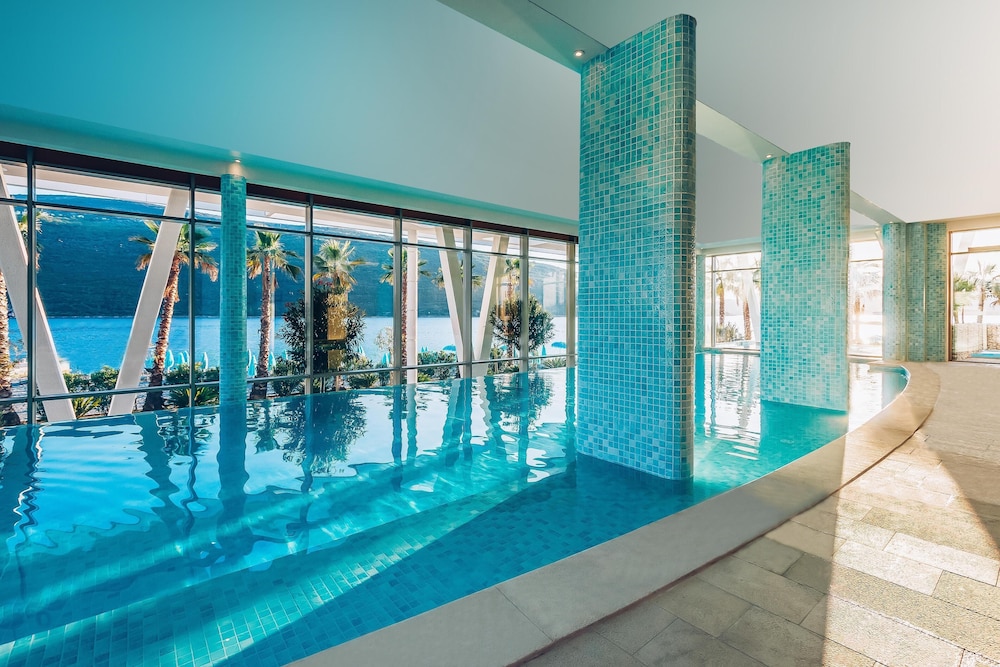 Carine Hotel Kumbor 25/50