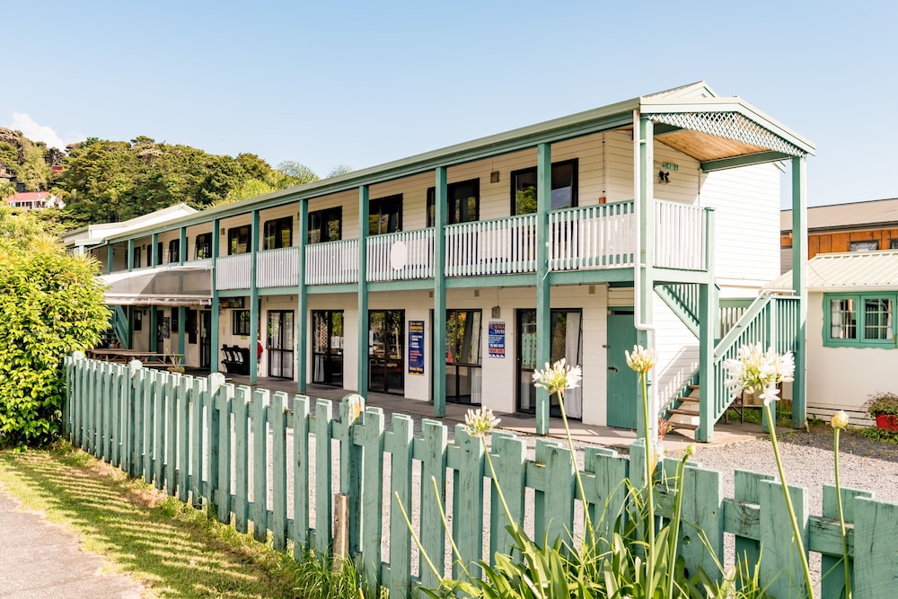Bay of Islands Lodge 1/45