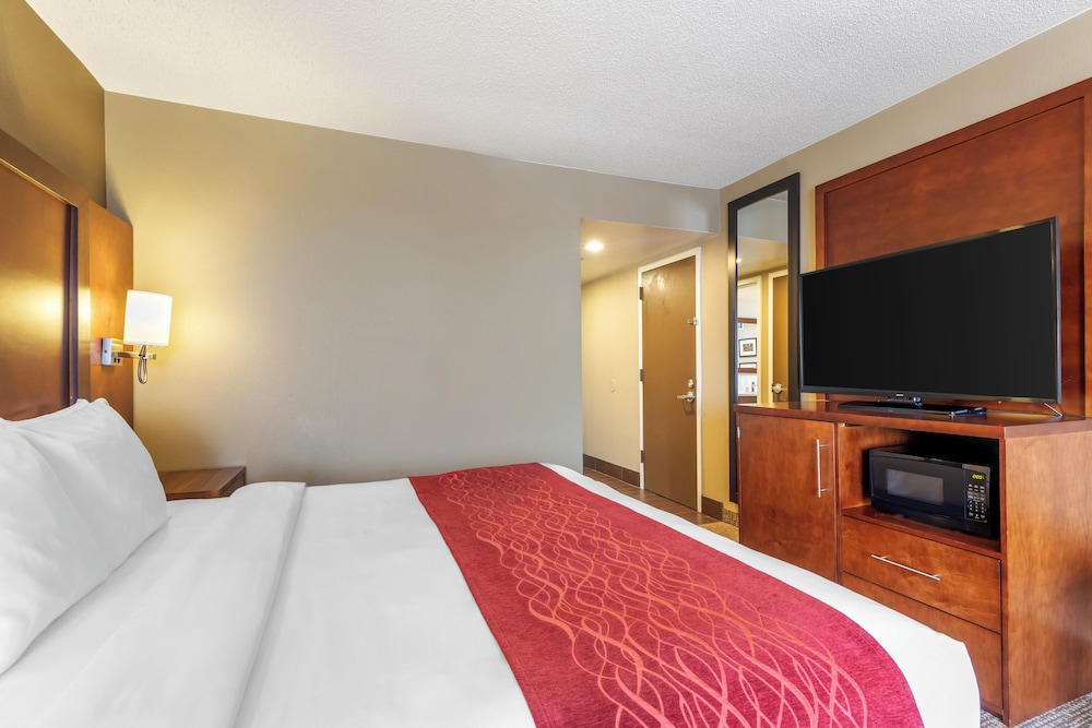 Comfort Inn and Suites Aberdeen Near Apg 6/49