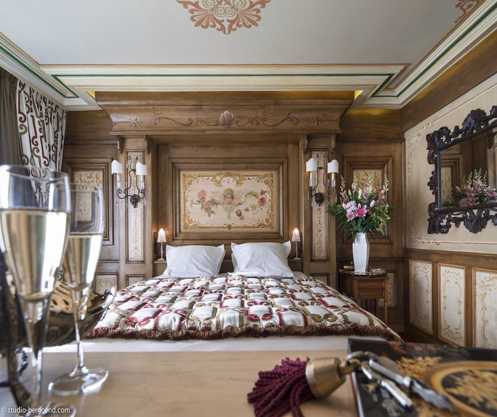 GRAND, APARTMENT