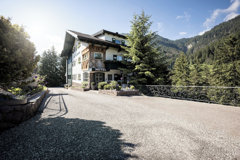 Chalet Hotel Hartmann Adults Only 60/68