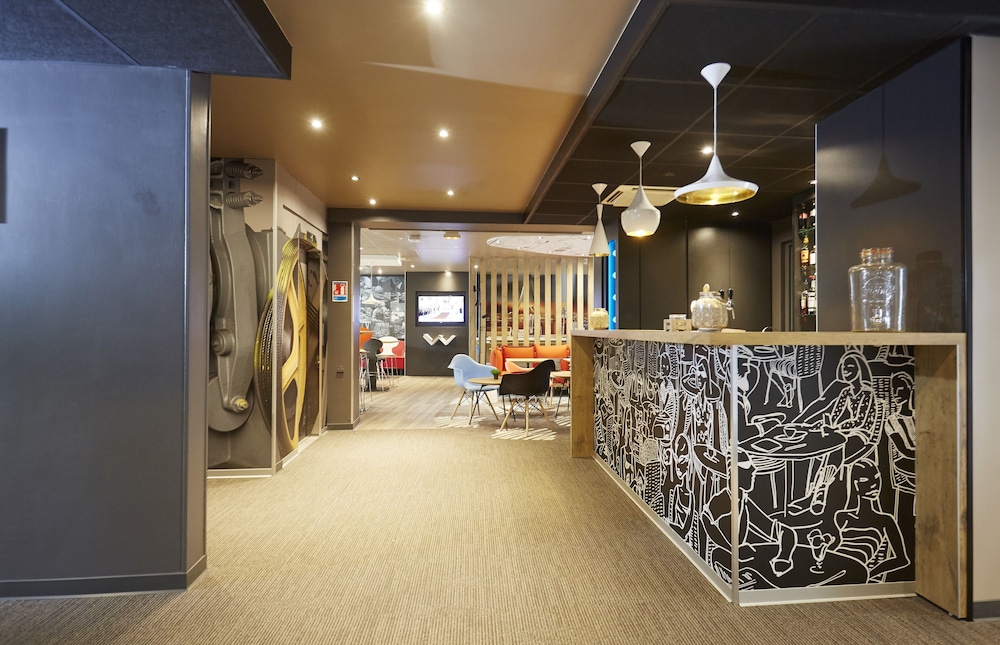 Ibis Valenciennes 12/72