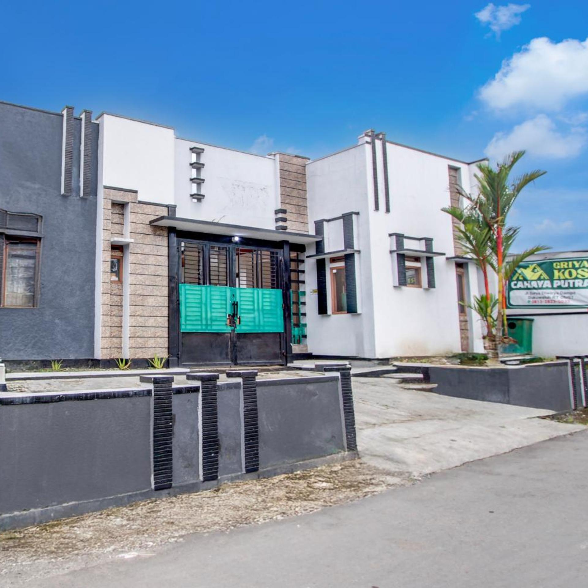Hotel O Purwokerto Near Alun Alun Purwokerto Formerly Guest House Rania 28/29