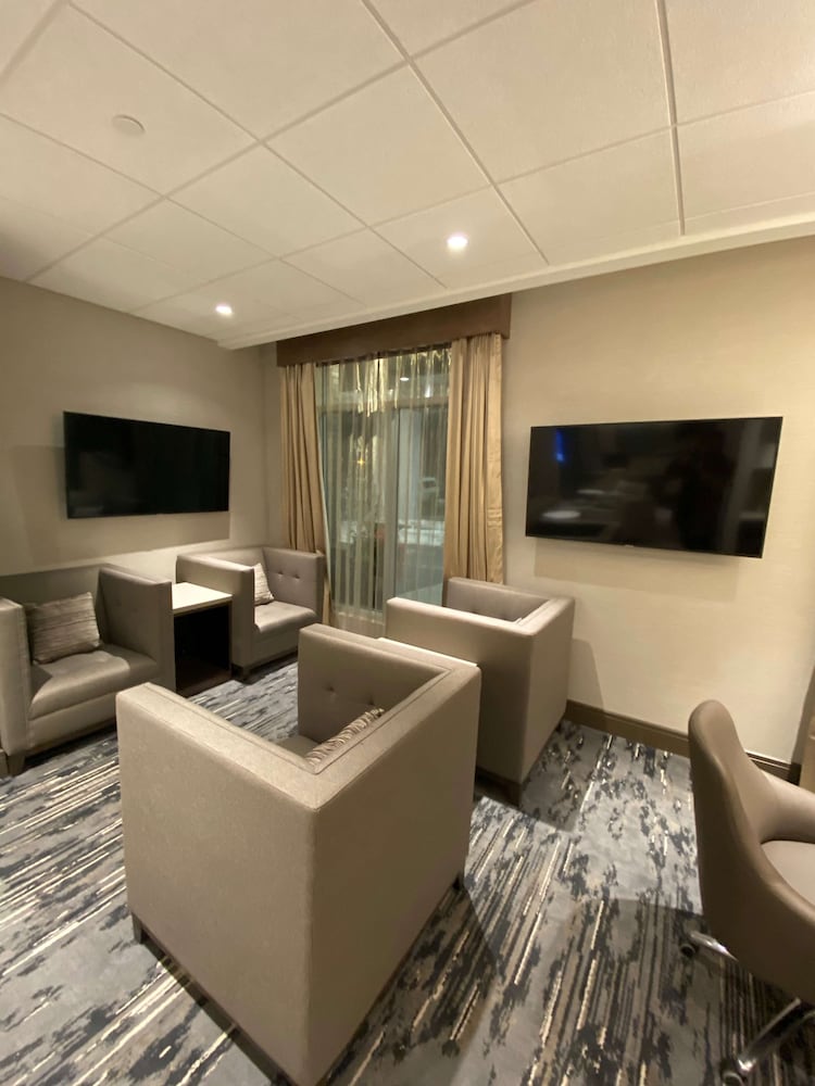Best Western Premier Prince Albert 38/60