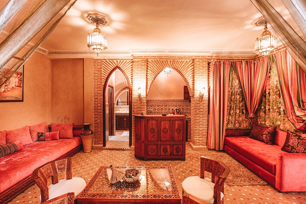 Riad Mabrouk 39/50