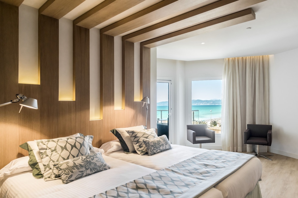 PREMIUM, PARTIAL SEA VIEW