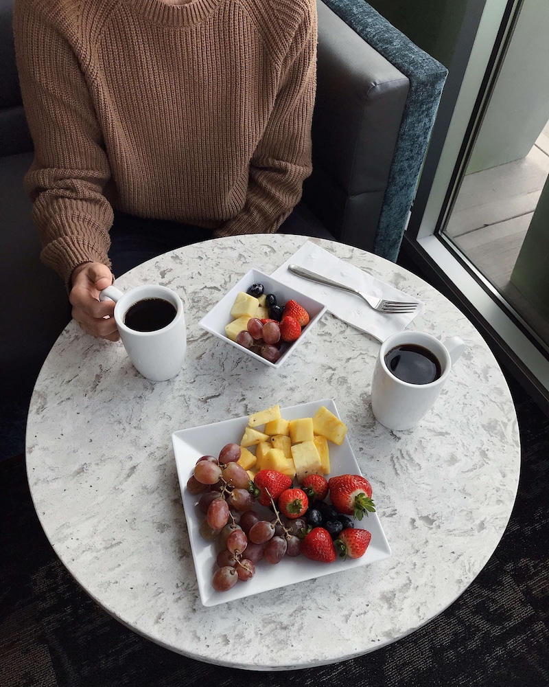 Hyatt Place Glendale/Los Angeles 40/55