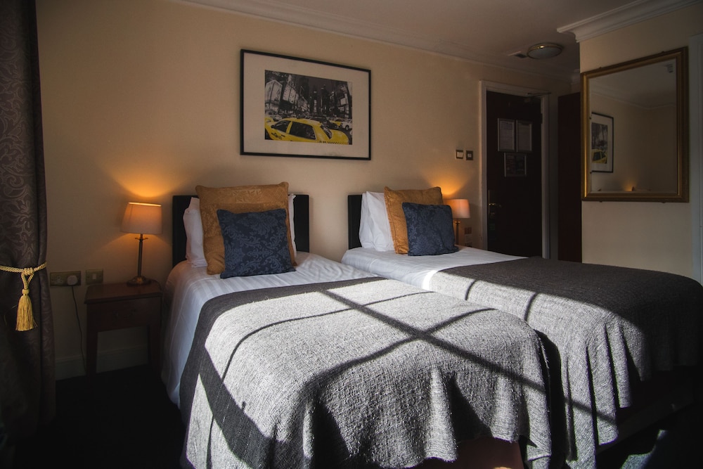 Dublin Citi Hotel 10/49