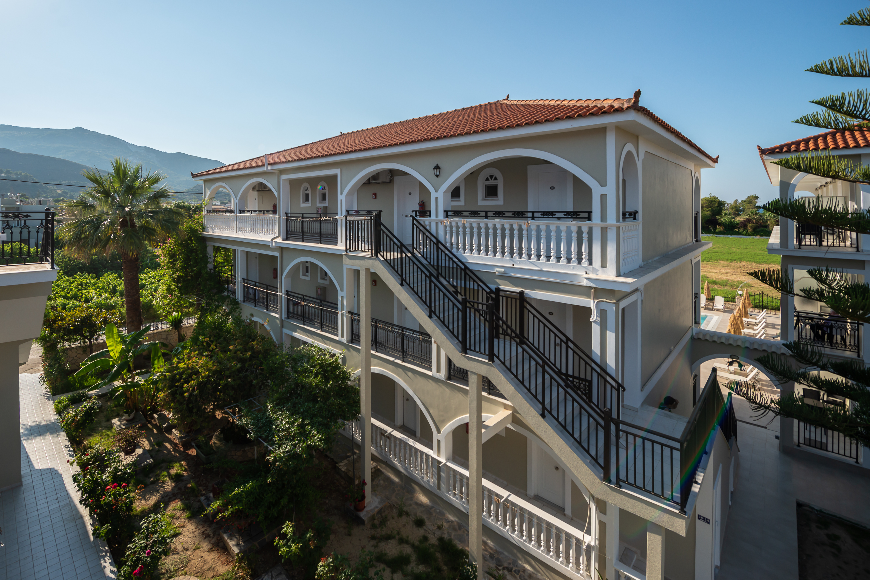 Athina Apartments 6/50