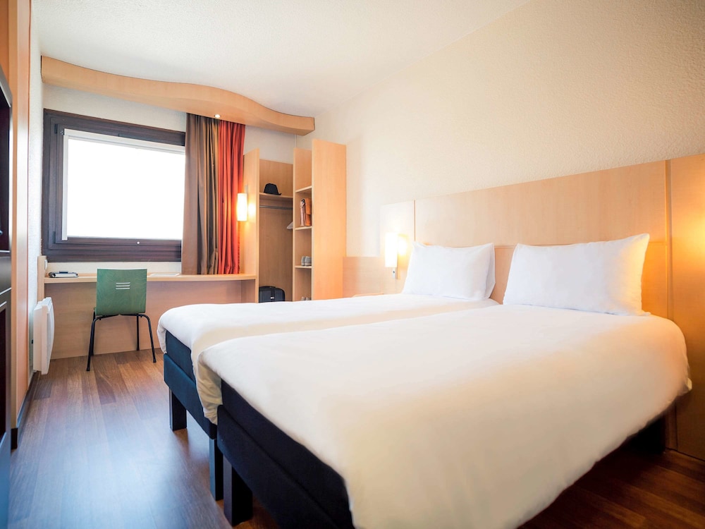 Ibis Grenoble Gare 26/56