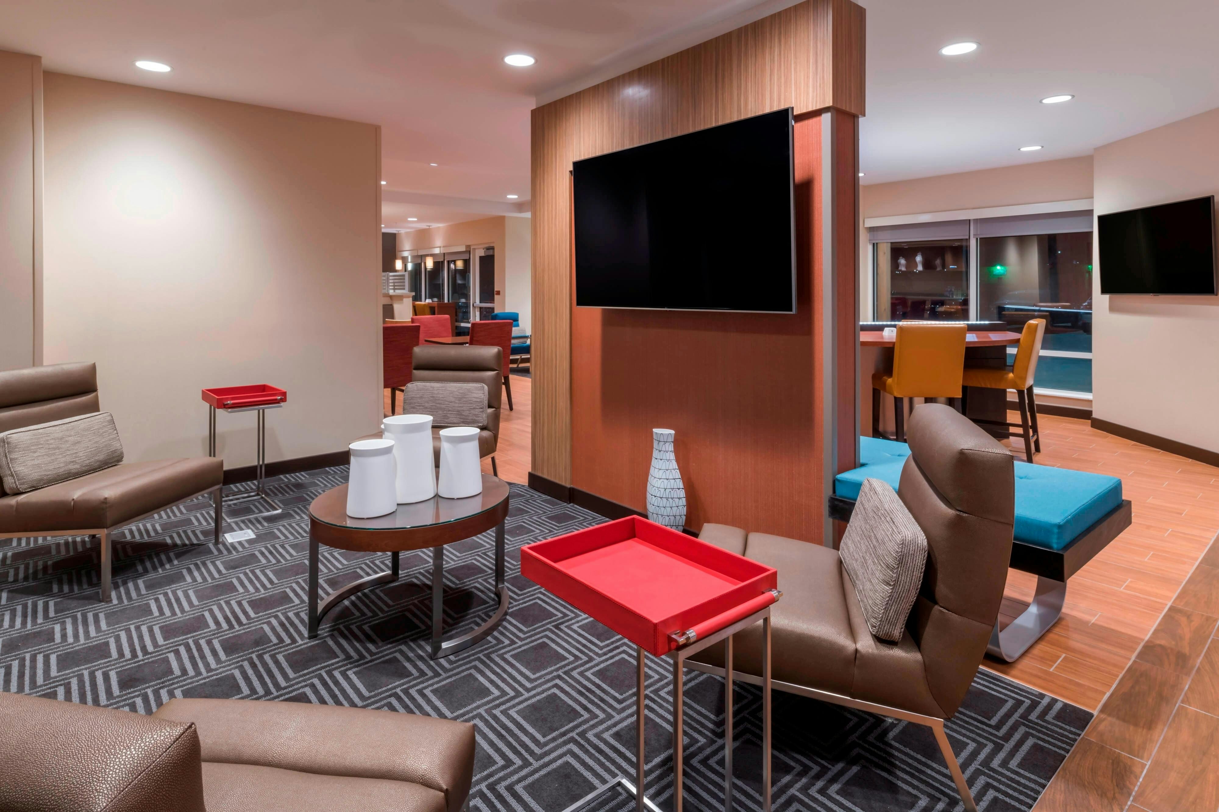 TownePlace Suites by Marriott Hays 30/52