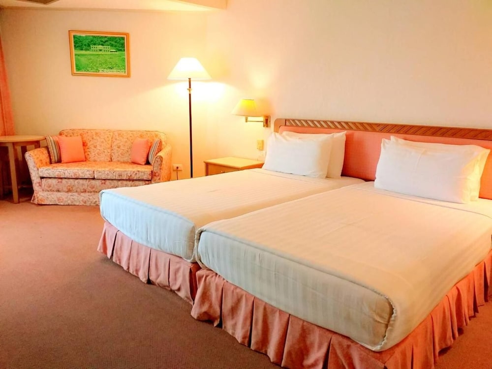 Khanom Golden Beach Hotel 20/59
