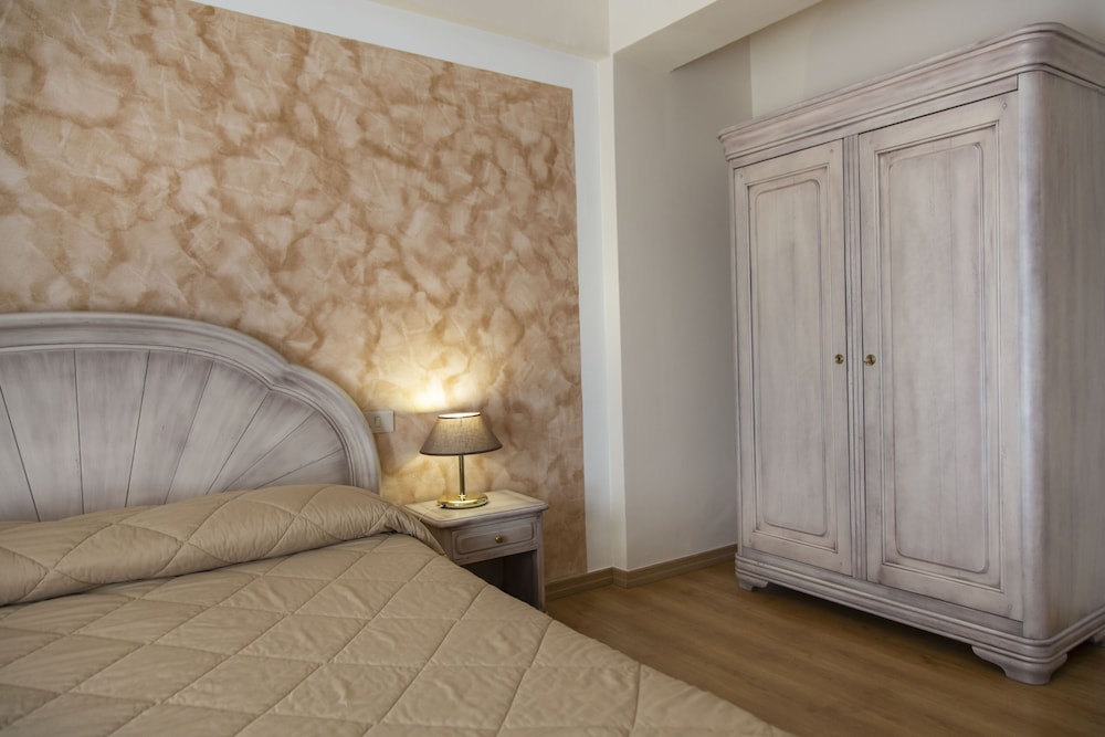 GRAND HOTEL DEL PARCO 15/62