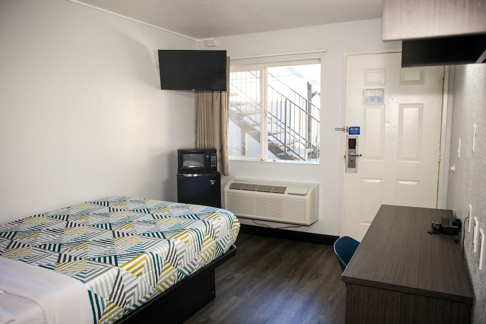 Motel6 Sacramento, CA - Central 31/43