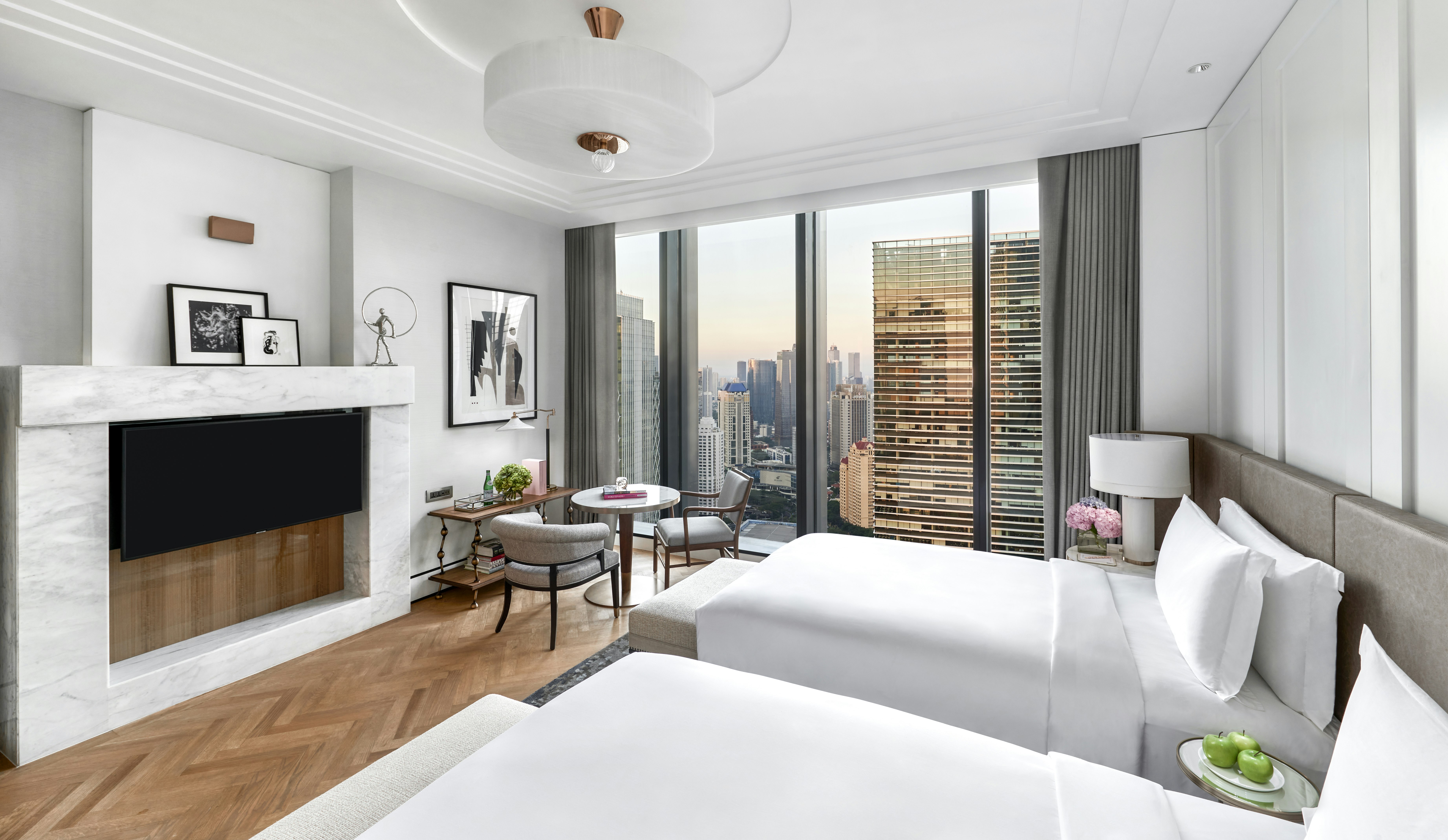 Skyline, Deluxe, Twin Beds
