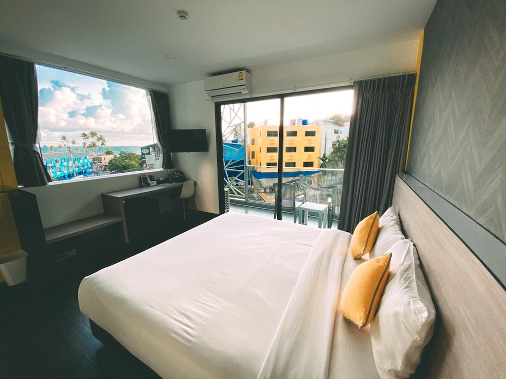 Wake Up Aonang Hotel 27/69