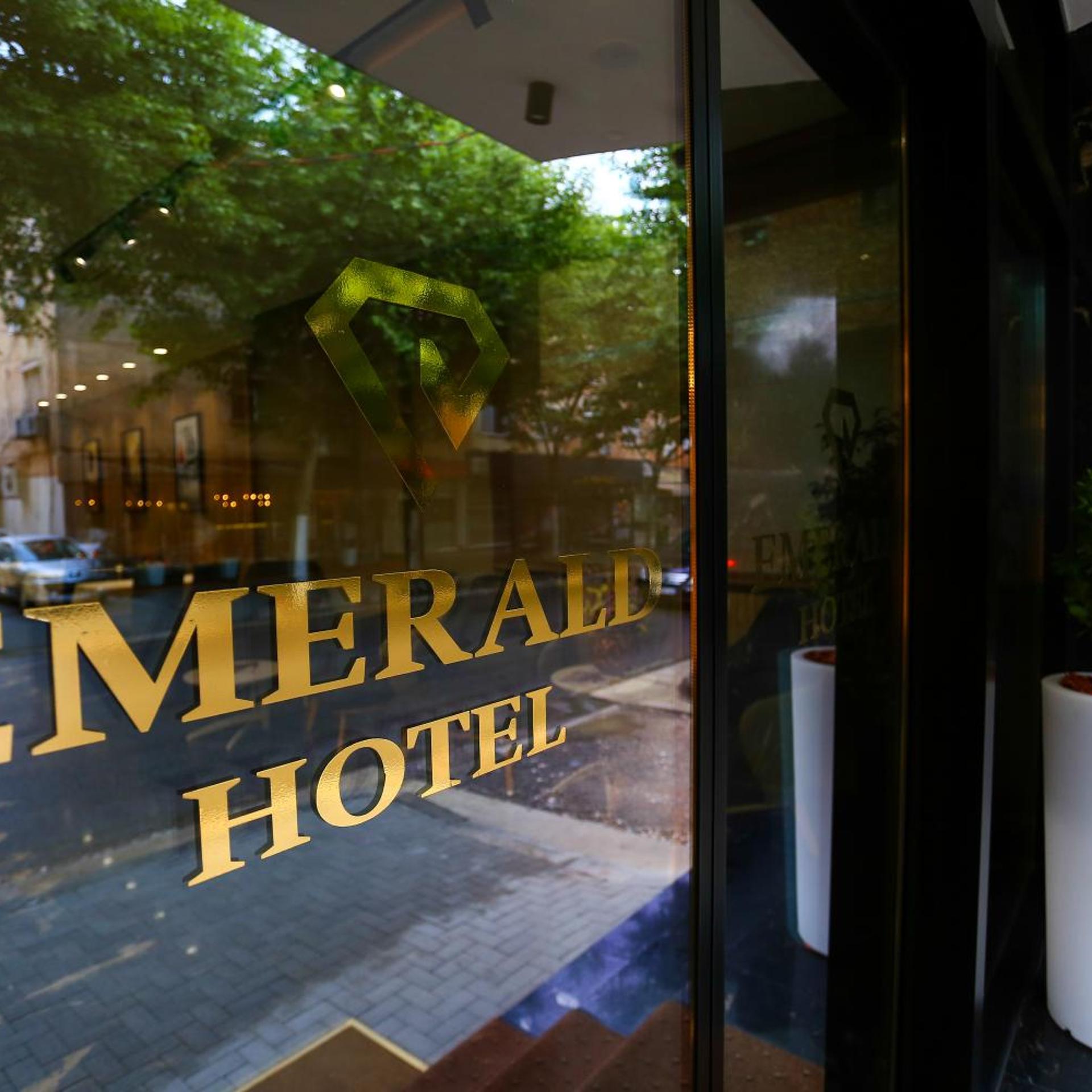 Emerald Boutique Hotel 41/47