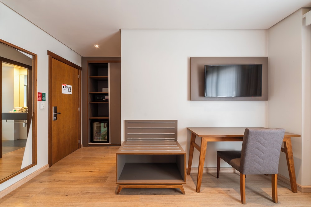 Laghetto Stilo Centro Hotel 35/50