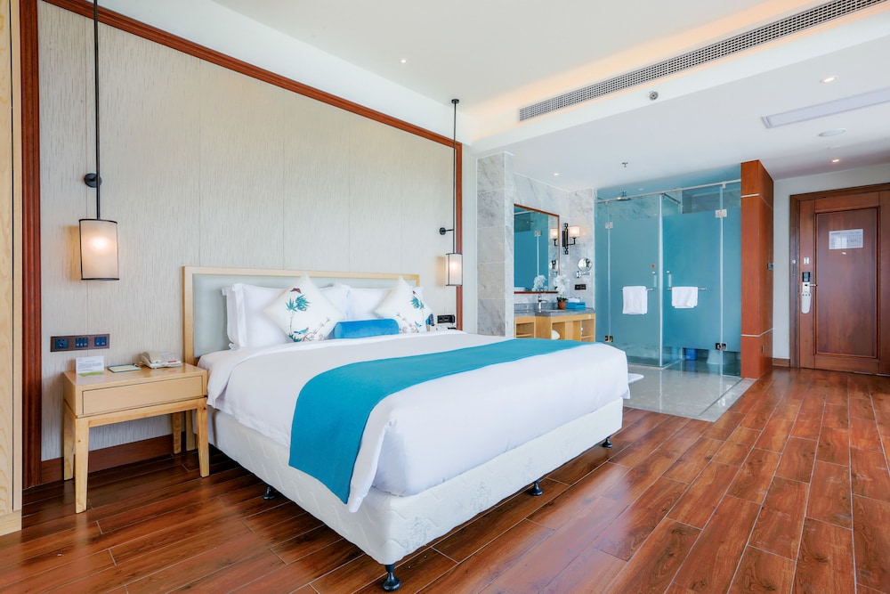 Dadonghai Hotel Sanya 12/48