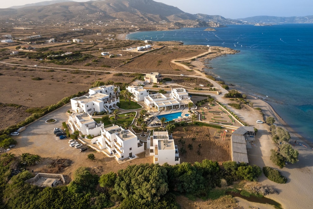 Irini Hotel 45/63
