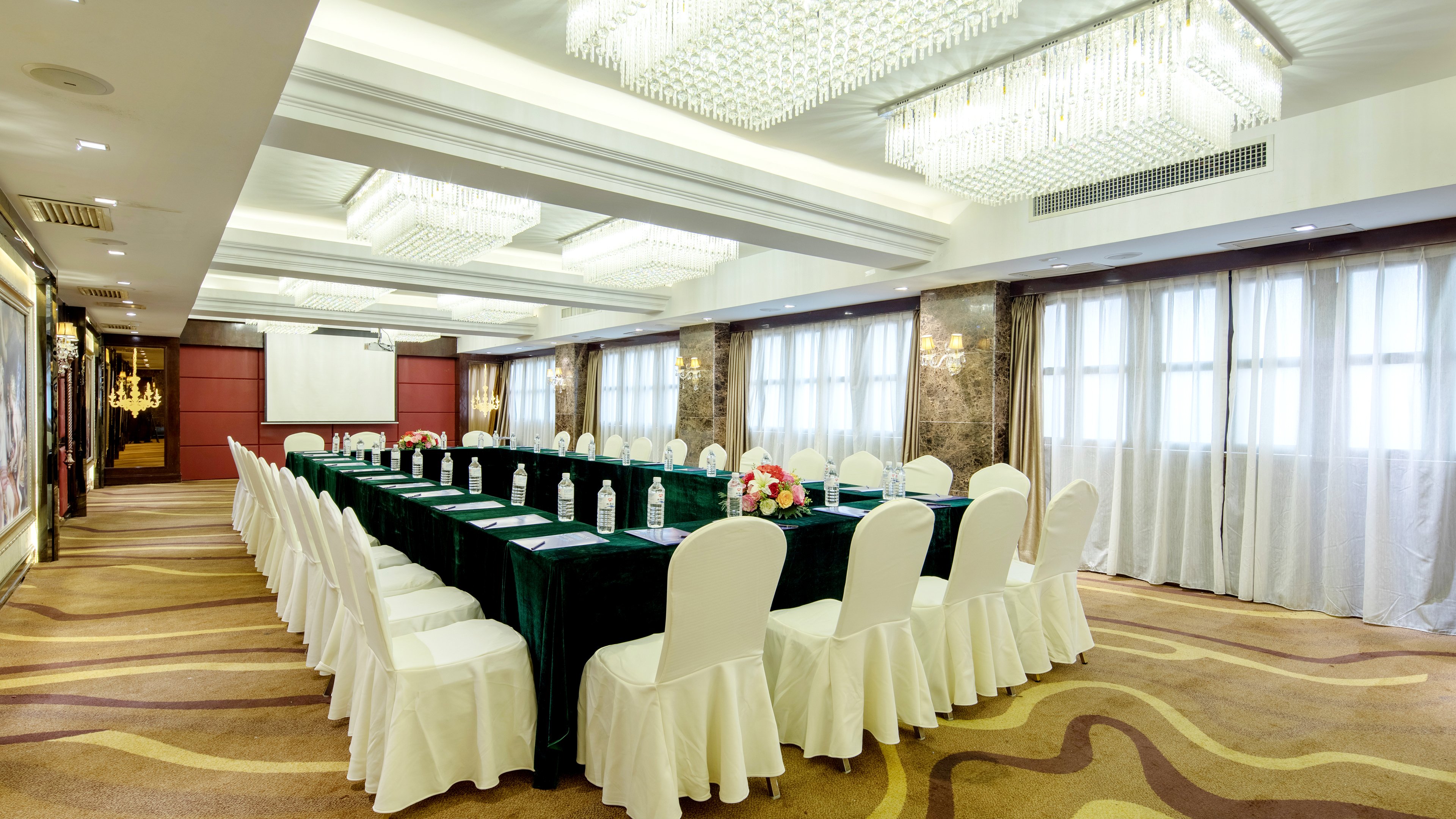 Holiday Inn Express XIAMEN LUSHAN 12/29