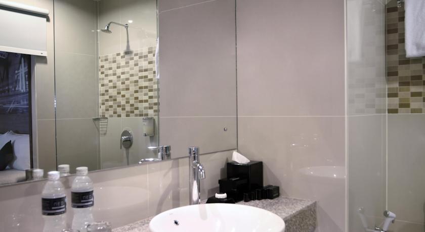 Hotel NEO Candi Simpang Lima - Semarang 38/38