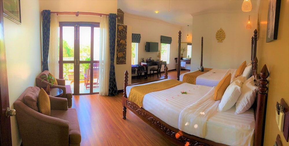 Beyond Yangon Boutique Inn 12/68