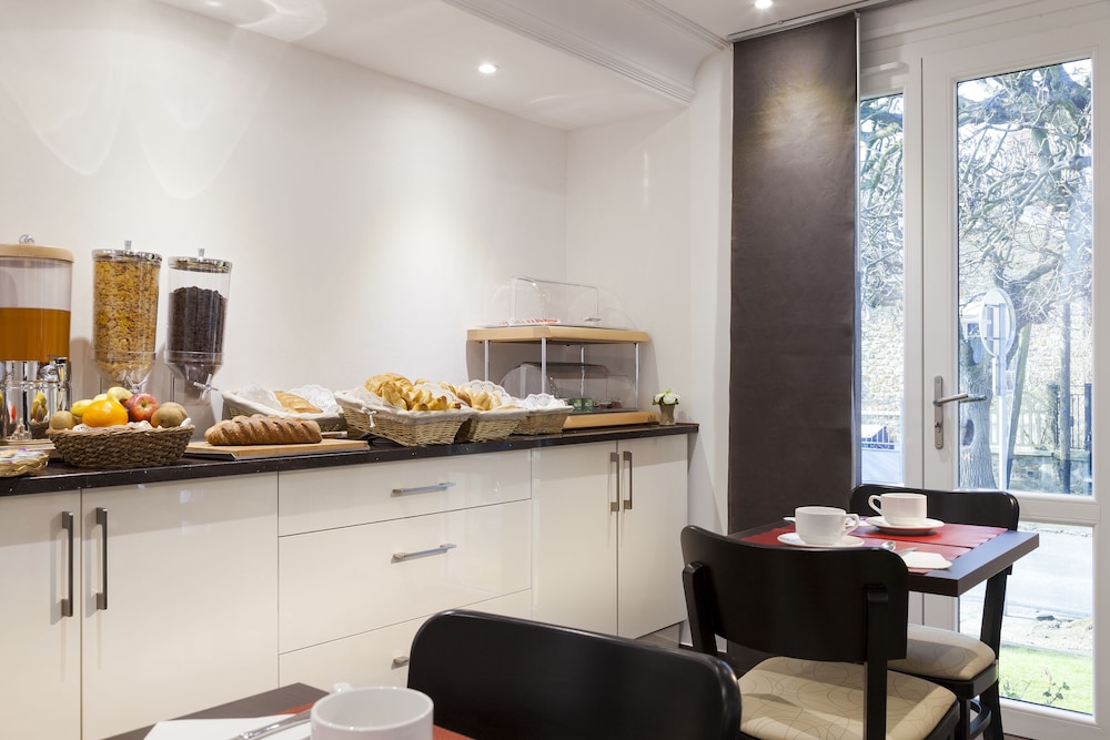 Hotel the Originals Paris Sud Orly Draveil 38/47