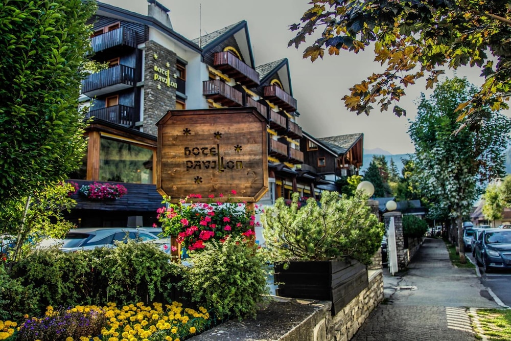 Hotel Pavillon 10/58