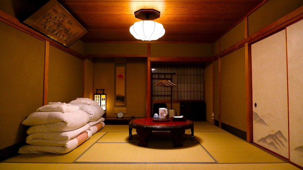 Gion Koh - Hostel 18/50