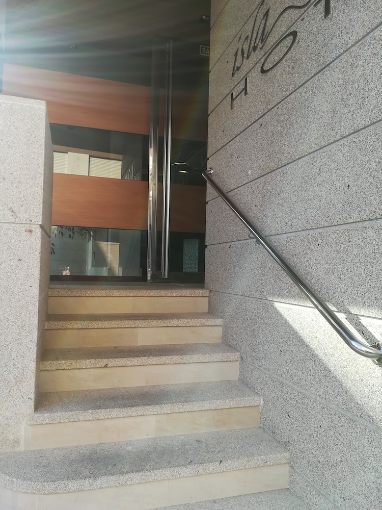 Isla Nova Hotel 26/56