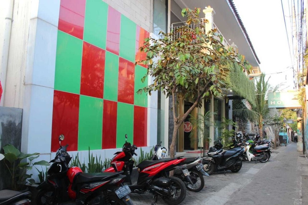 Malioboro Garden Hotel 7/40
