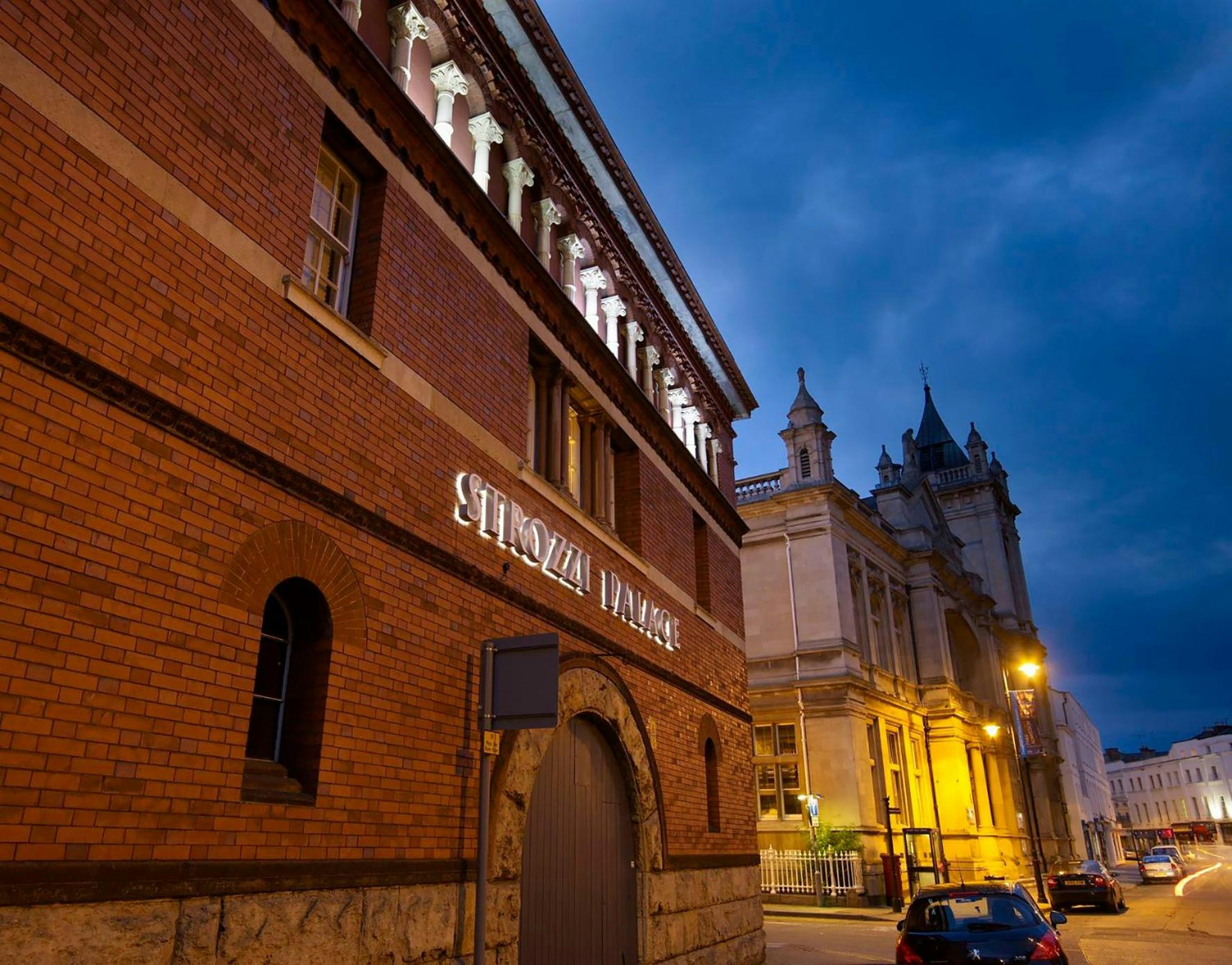 Strozzi Palace By Mansley 2/3