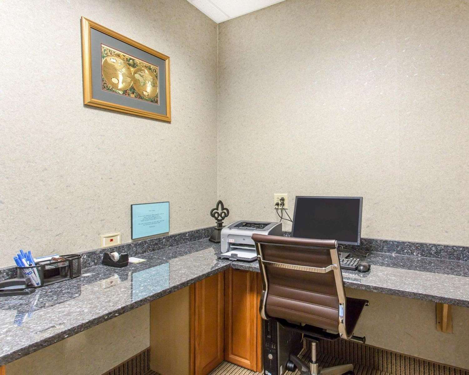 Comfort Inn & Suites Madisonville KY 27/33