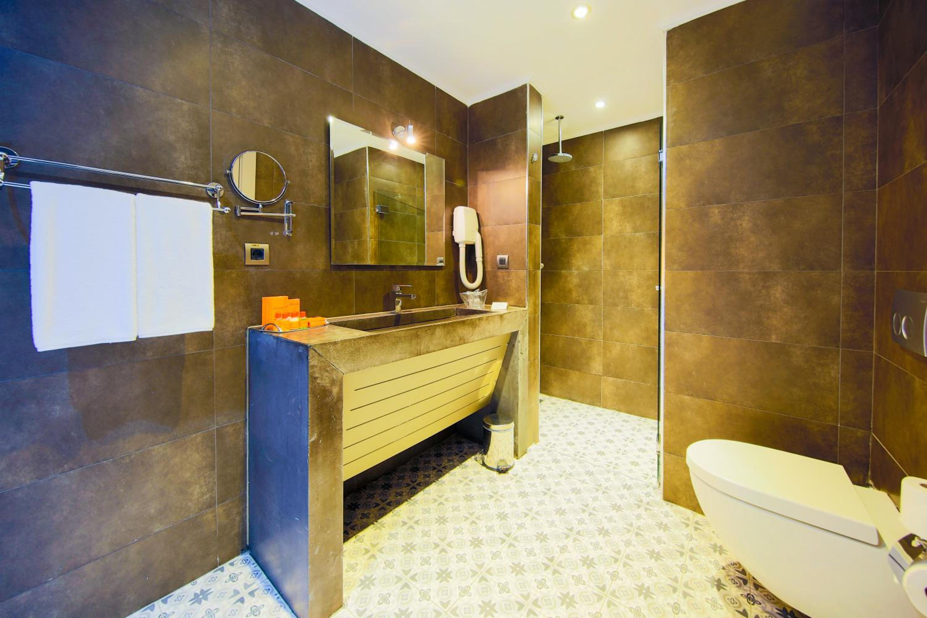 غرفة كلاسيكية ثلاثية، Doga Thermal Health Spa 2/2