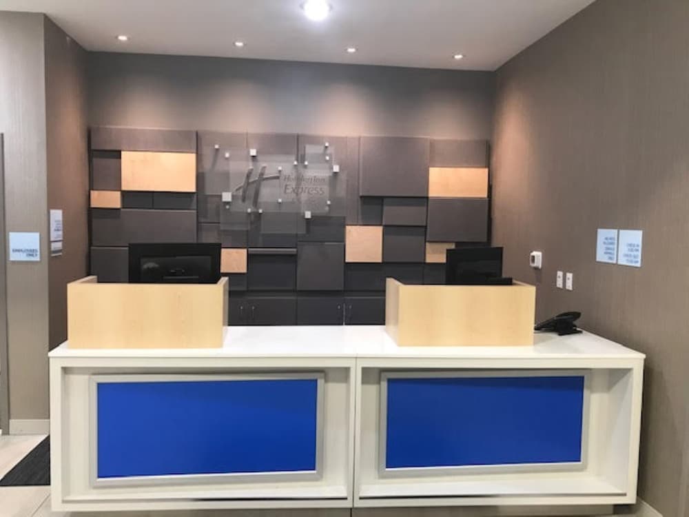 Holiday Inn Express St. Augustine - Vilano Beach 22/52