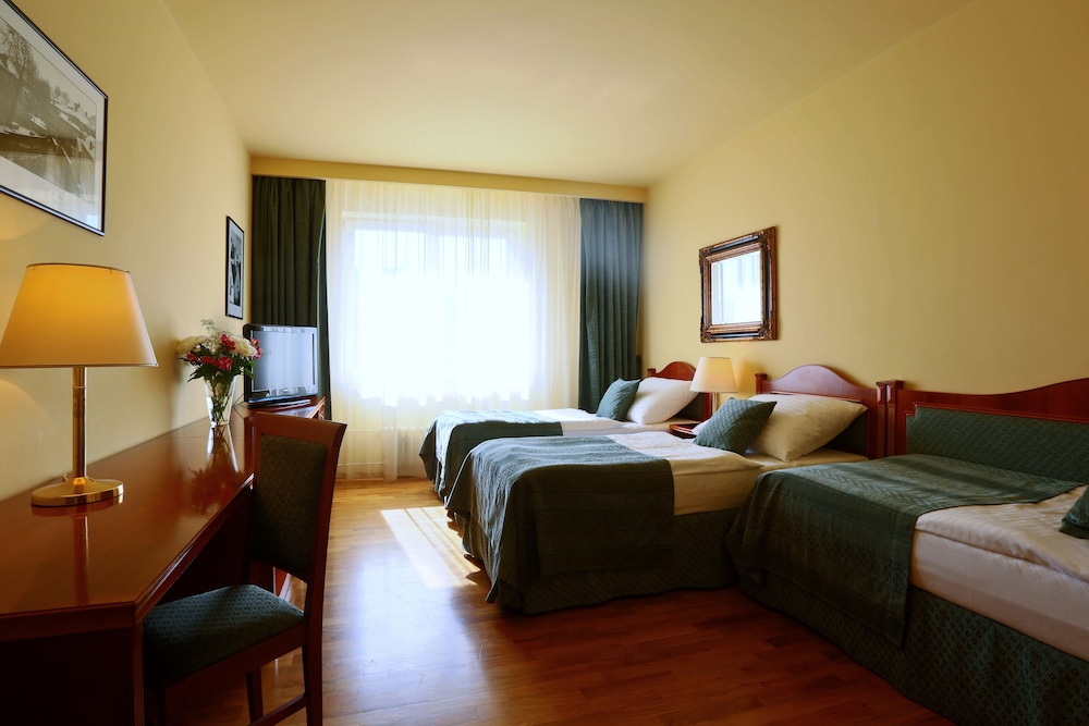 Belvedere Hotel 29/71