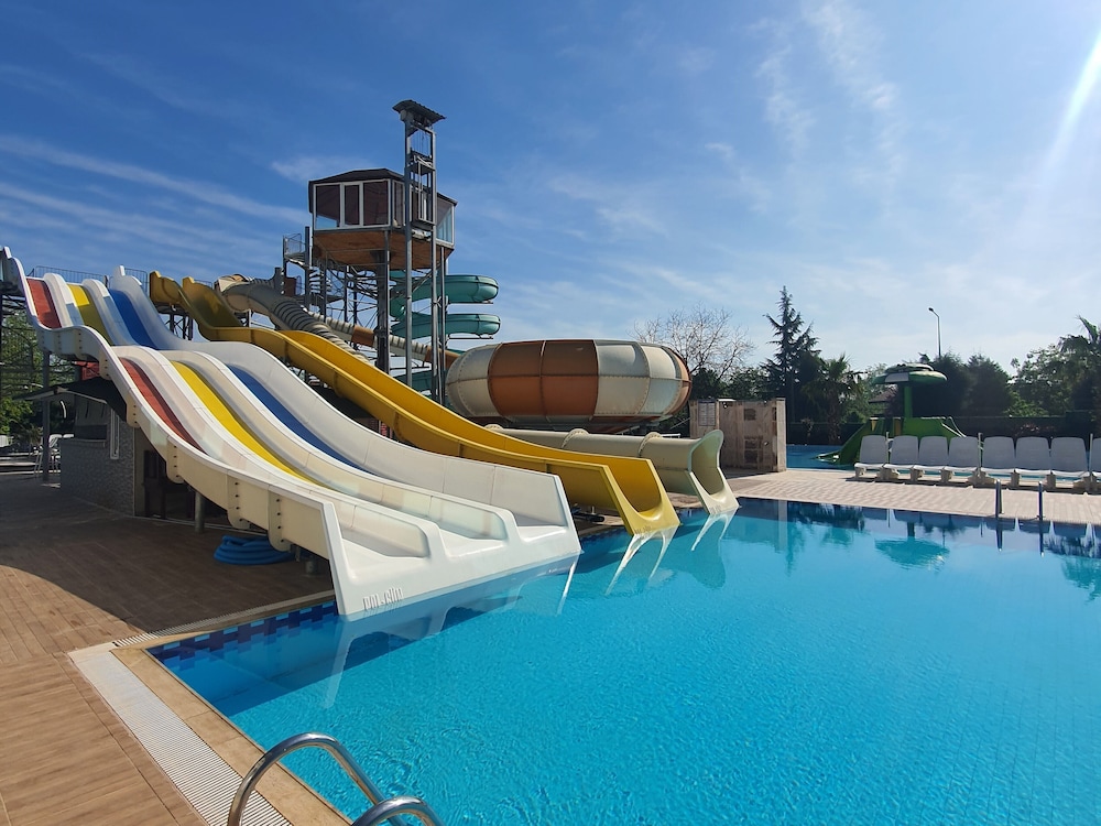 SAPANCA AQUA HOTEL 9/75