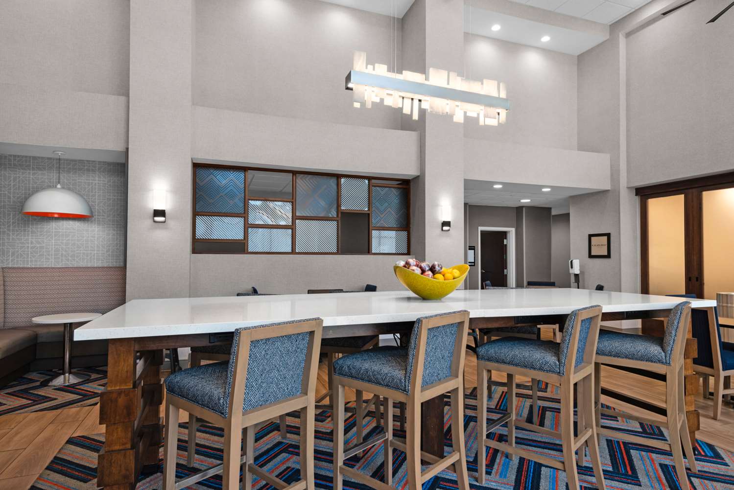 restaurant cafeteria