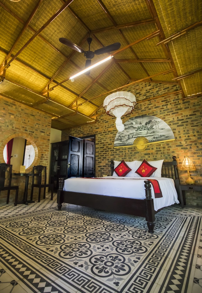 Hue Ecolodge 48/65