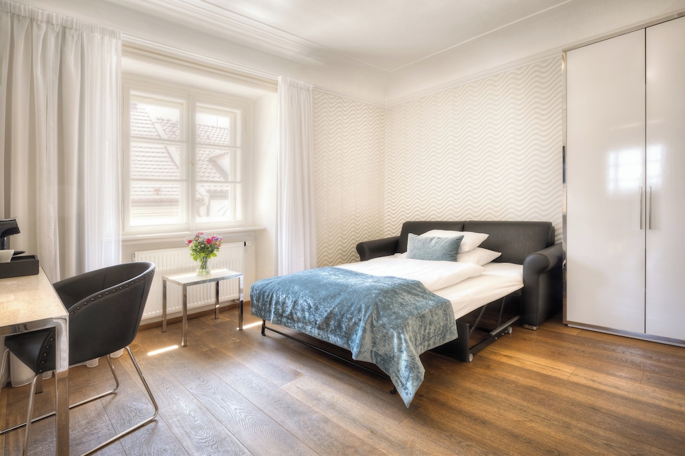 Hotel Golden Star 30/69