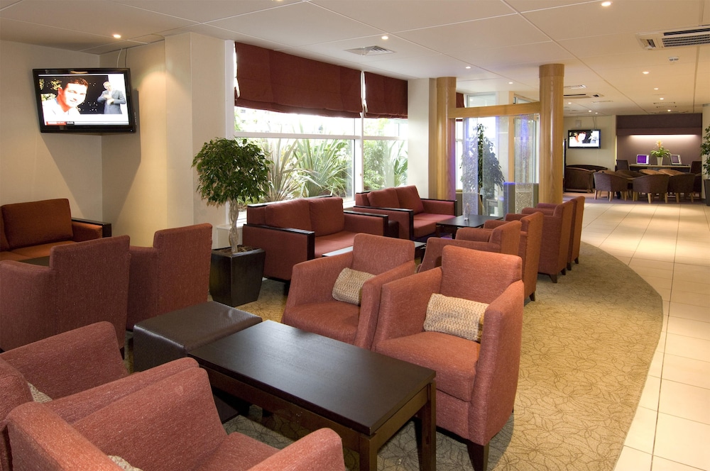 Premier Inn Manchester Airport (M56/J6) Runger Lane South Hotel 32/55