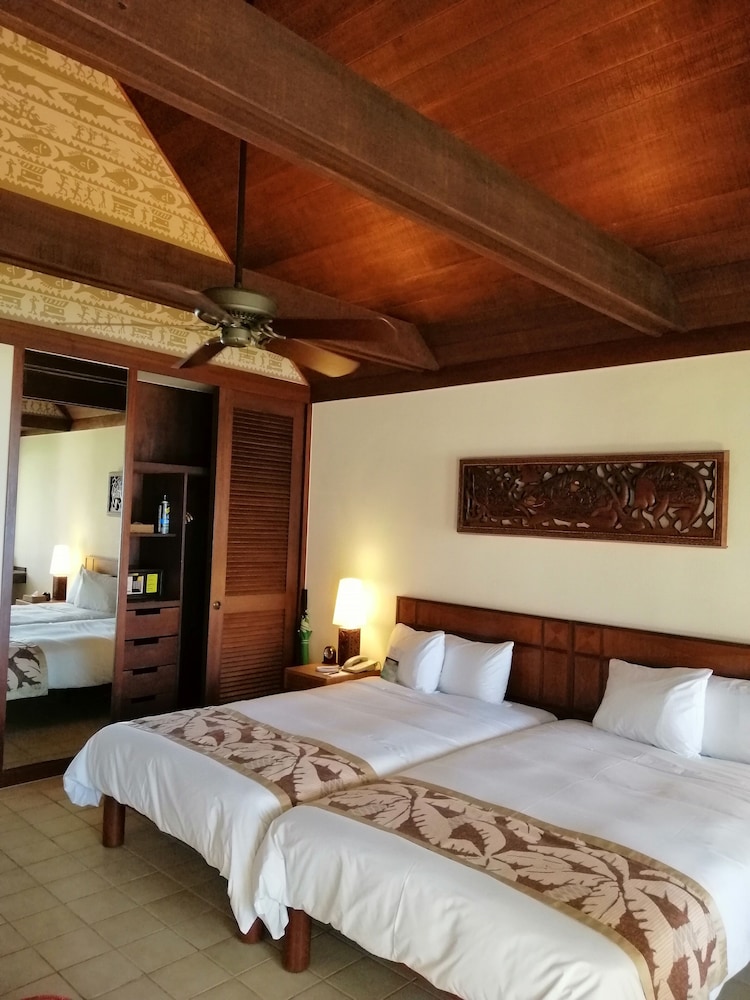 Palau Pacific Resort 9/38