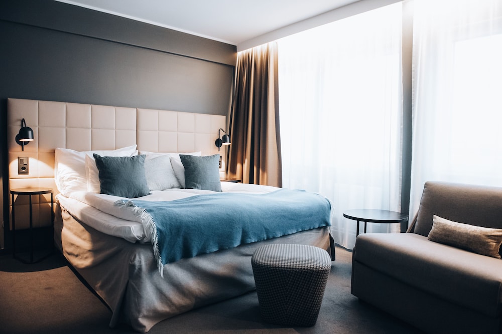 Clarion Hotel Gillet 7/35