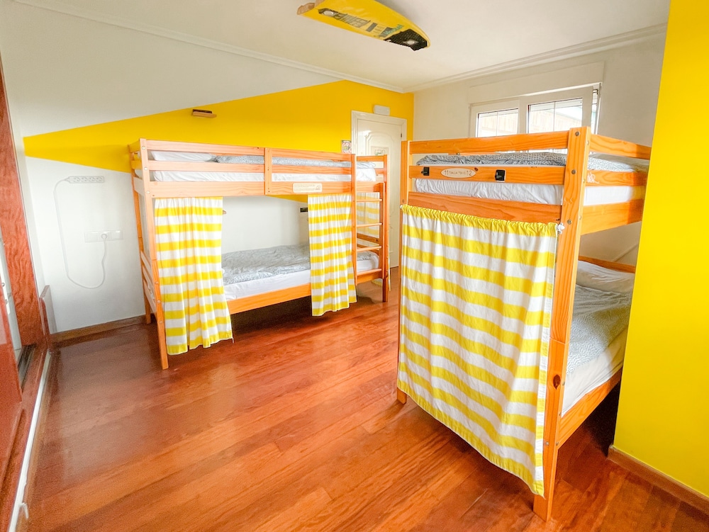 Gijon Surf Hostel 37/47
