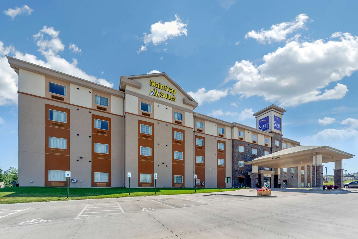 MAINSTAY SUITES UNIVERSITY photo4