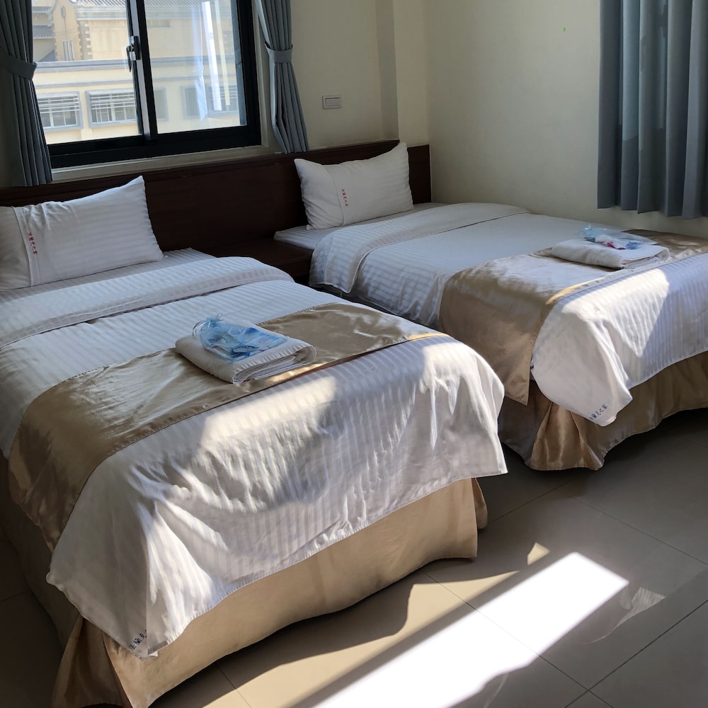 Frank's Hostel 18/50
