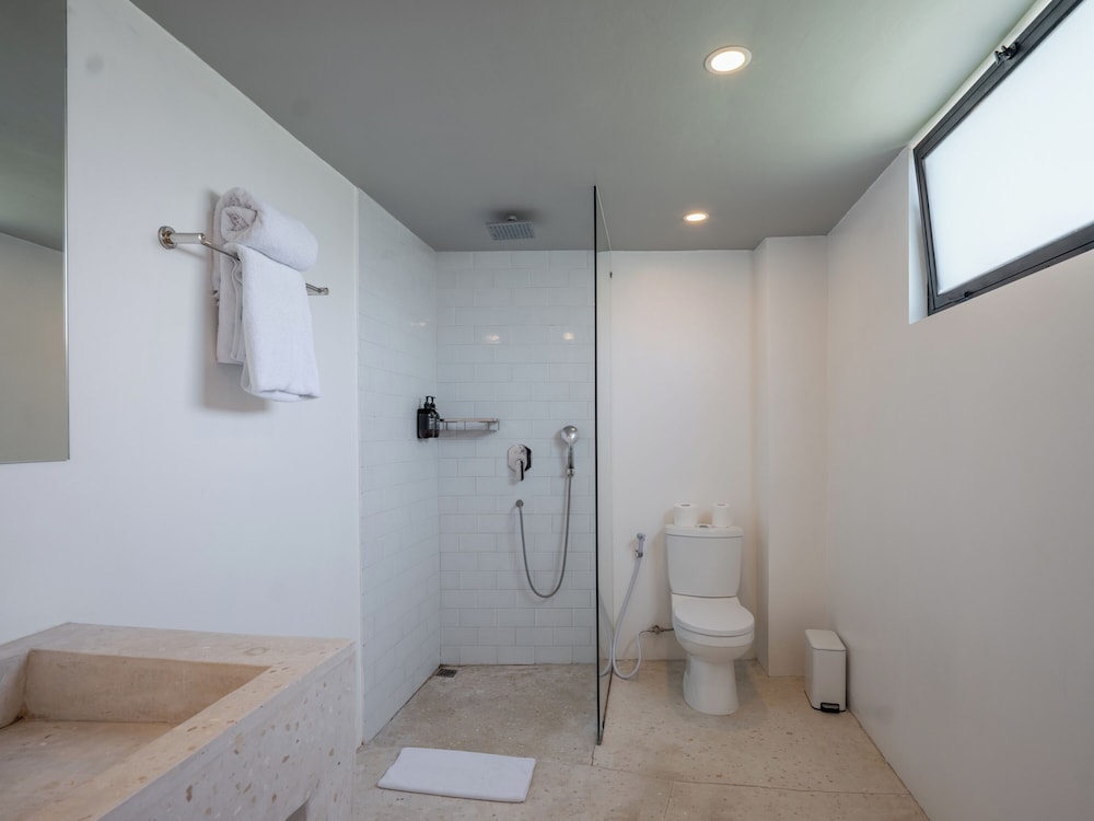 Tropicana Loft Managed by CPM Bali 48/50