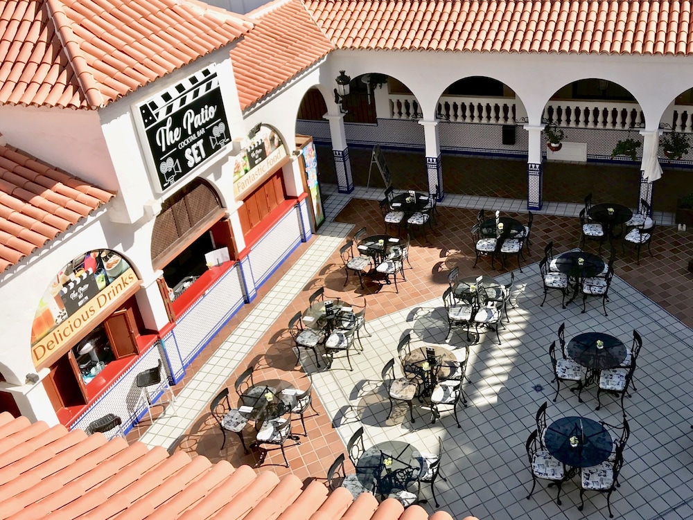 Beverly Hills Heights 42/67